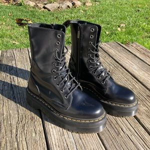 dr martens jadon smooth leather platform boots